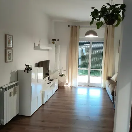 Casa Vacanza Celine 萨沃纳
